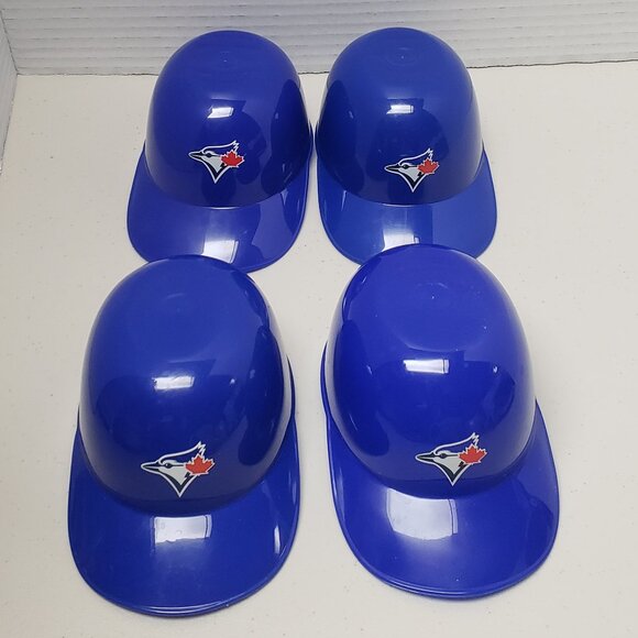 Toronto Blue Jays Bundle: Mini Helmets, Mascot Ace Plush, Marcus Stroman Bobble - Picture 4 of 8